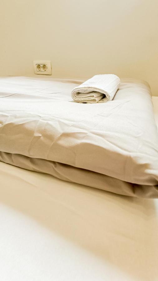 Bascarsija Guesthouse - Private Bath, Tv & Aircon ซาราเยโว ภายนอก รูปภาพ