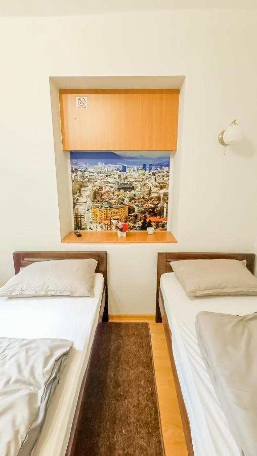 Bascarsija Guesthouse - Private Bath, Tv & Aircon ซาราเยโว ภายนอก รูปภาพ